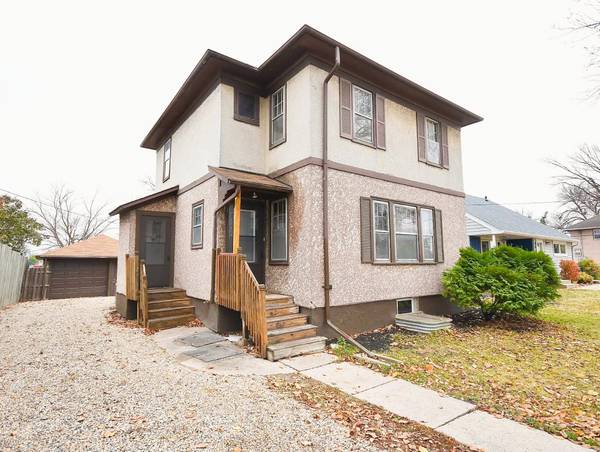 1036 14th ST N, Fargo, ND 58102
