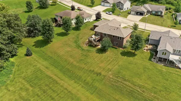 513 Hillside DR SE, Chatfield, MN 55923