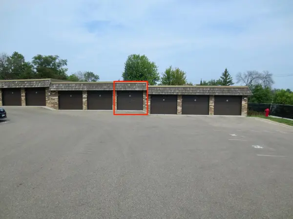 4371 Wilshire BLVD #303, Mound, MN 55364