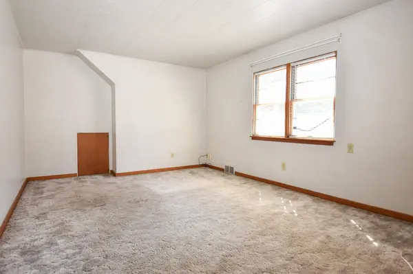 1146 11 ST N, Fargo, ND 58102