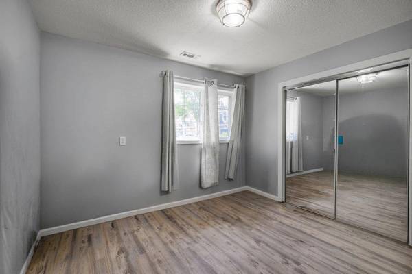 13899 Ironstone TRL NW, Ramsey, MN 55303