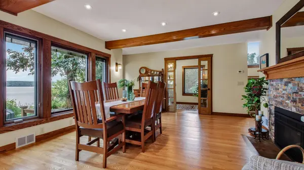 4669 North Shore DR, Eau Claire, WI 54703