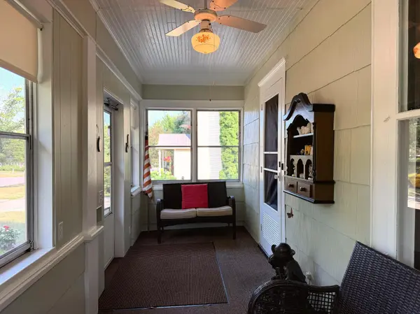 421 W Vernon AVE, Fergus Falls, MN 56537