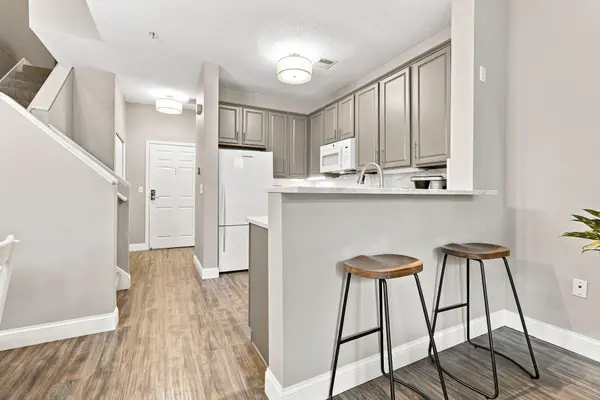 645 N 1st ST #129, Minneapolis, MN 55401