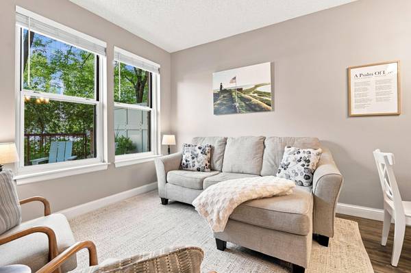 645 N 1st ST #129, Minneapolis, MN 55401