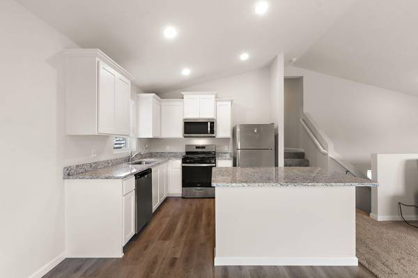 18762 Grant ST NW, Elk River, MN 55330