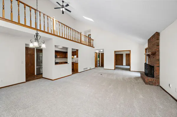 8824 Montegue TER N, Brooklyn Park, MN 55443