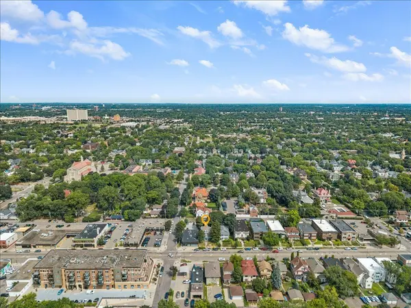 1033 Grand AVE, Saint Paul, MN 55105