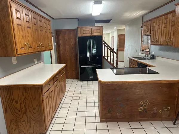 523 Davis AVE, Westbrook, MN 56183