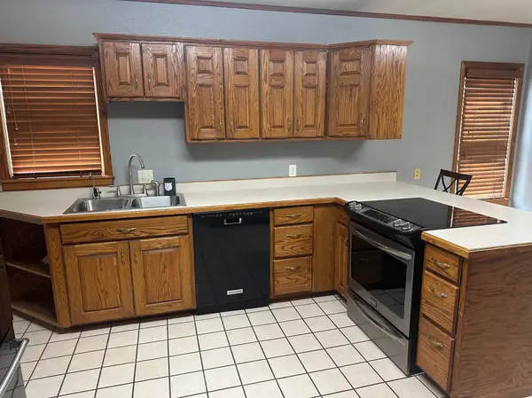 523 Davis AVE, Westbrook, MN 56183