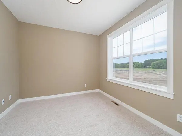 L5 B2 238th AVE NW, Zimmerman, MN 55398