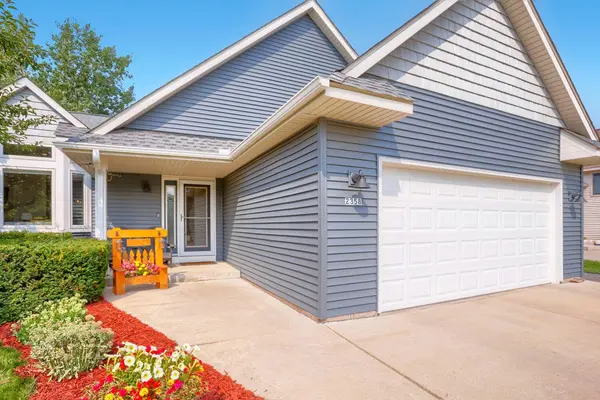 2358 Holly AVE N, Oakdale, MN 55128