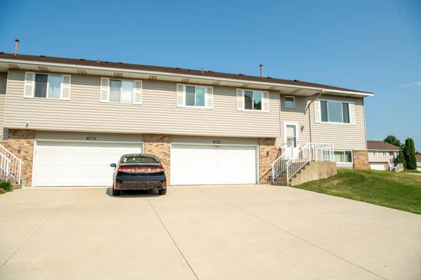 15872 Granada AVE, Apple Valley, MN 55124