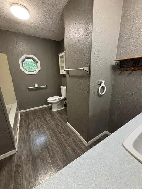 1837 8th ST NW, Elk River, MN 55330