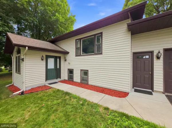 39983 120th AVE, Saint Joseph, MN 56374