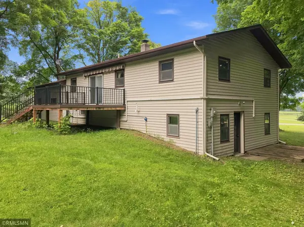 39983 120th AVE, Saint Joseph, MN 56374