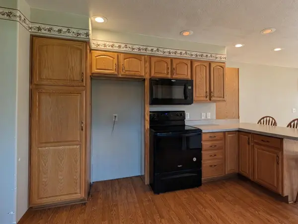307 Saint Olaf AVE N, Canby, MN 56220