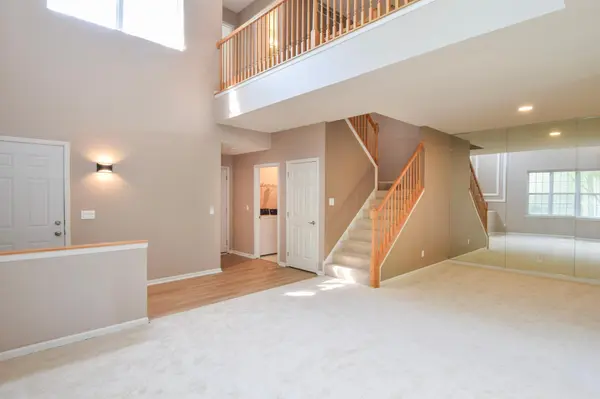9000 Comstock LN N, Maple Grove, MN 55311
