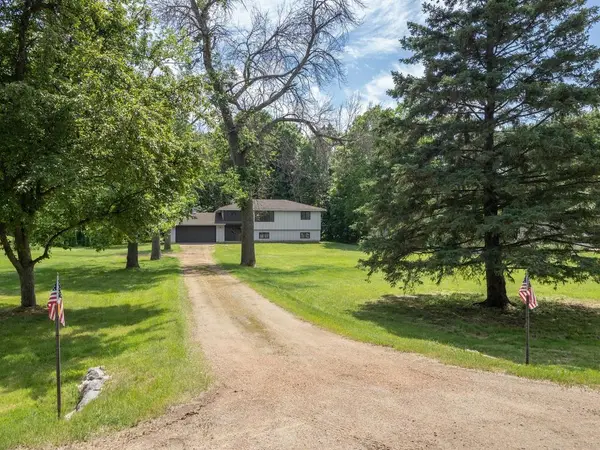 10638 Maple LN, Corcoran, MN 55374