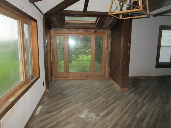 740 E Broadway, Plainview, MN 55964