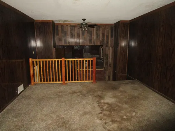 740 E Broadway, Plainview, MN 55964