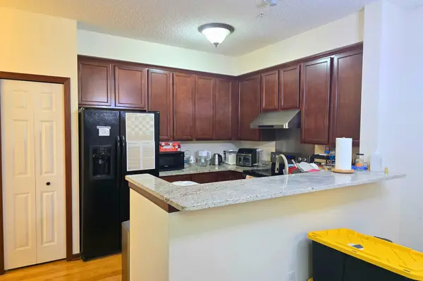 17443 72nd AVE N #2202, Maple Grove, MN 55311