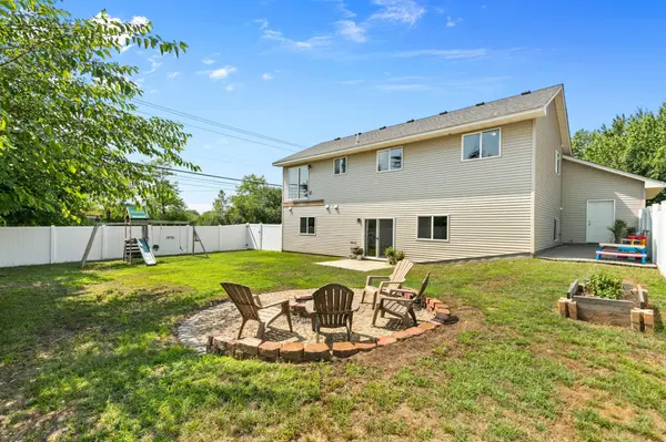 5400 Yukon AVE N, New Hope, MN 55428