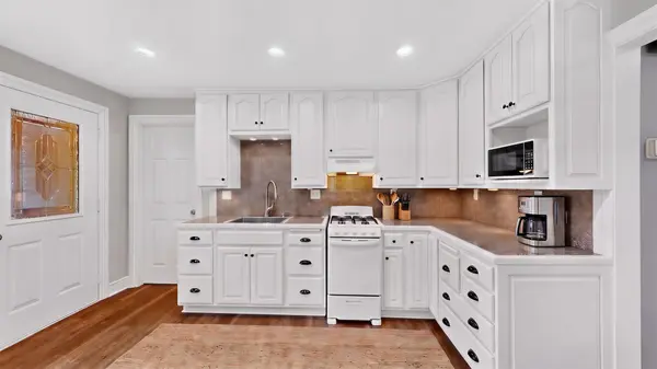 537 3rd AVE NW, Rochester, MN 55901
