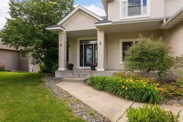 2748 105th AVE NE, Blaine, MN 55449