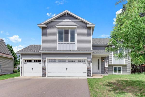 1522 35th AVE SW, Cambridge, MN 55008