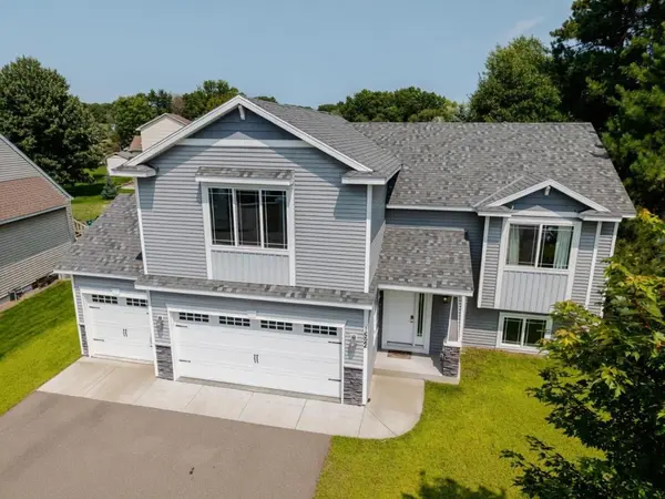 1522 35th AVE SW, Cambridge, MN 55008
