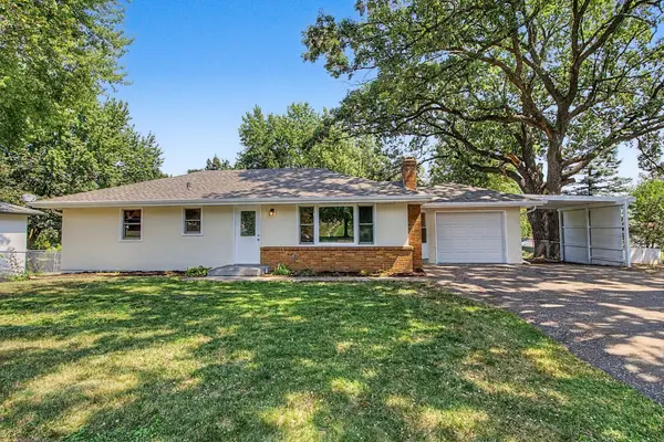 6230 Cahill AVE, Inver Grove Heights, MN 55076