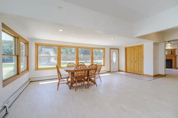 3986 180th ST E, Prior Lake, MN 55372