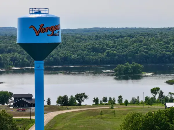 500 W Glenn ST, Vergas, MN 56587