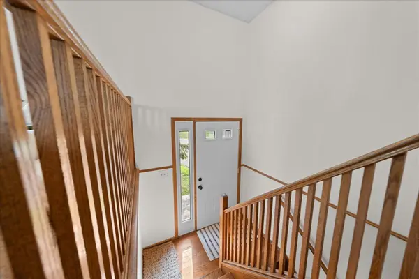 2823 Wimbledon RDG, Woodbury, MN 55125
