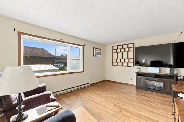 222 19th ST E, West Fargo, ND 58078