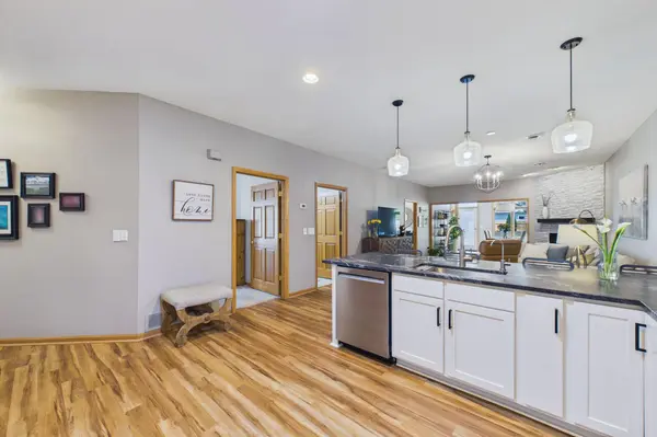 2307 Norwood LN, Mound, MN 55364