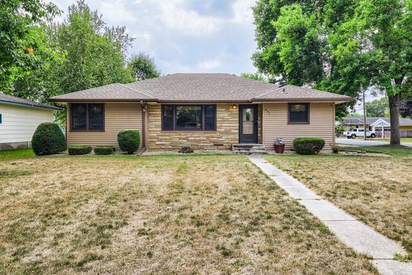 421 13th ST W, Hastings, MN 55033