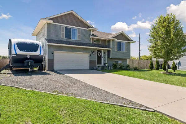 17575 311th ST, Shafer, MN 55074