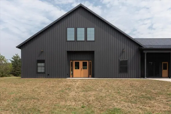 N6705 830th ST, Elk Mound, WI 54739