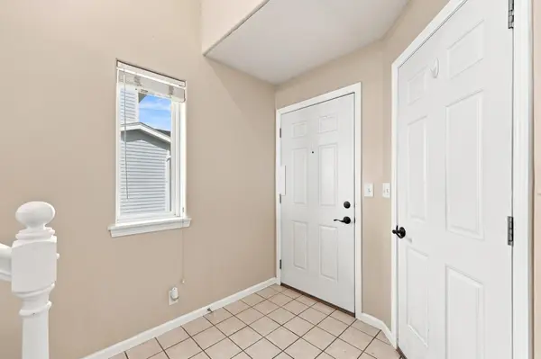 4326 39 1/2 AVE S, Fargo, ND 58104