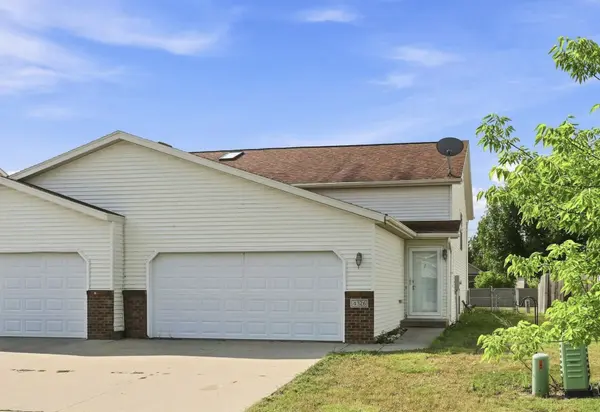 4326 39 1/2 AVE S, Fargo, ND 58104