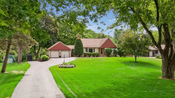 3240 Lilac DR N, Golden Valley, MN 55422