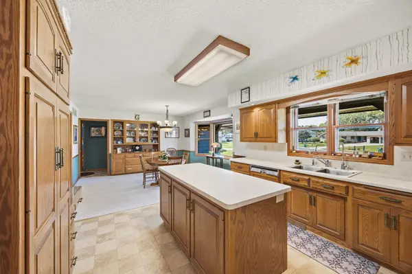 310 Lincoln ST, Norwood Young America, MN 55397