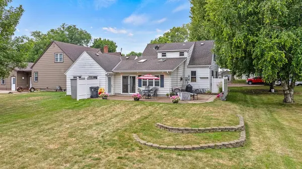 214 N Rebecca ST, Ivanhoe, MN 56142