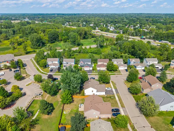 4971 Hamlet AVE N, Oakdale, MN 55128