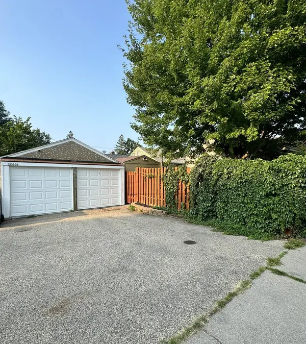 3852 Standish AVE, Minneapolis, MN 55407