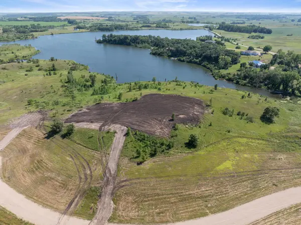 26085 154 AVE S, Barnesville, MN 56514