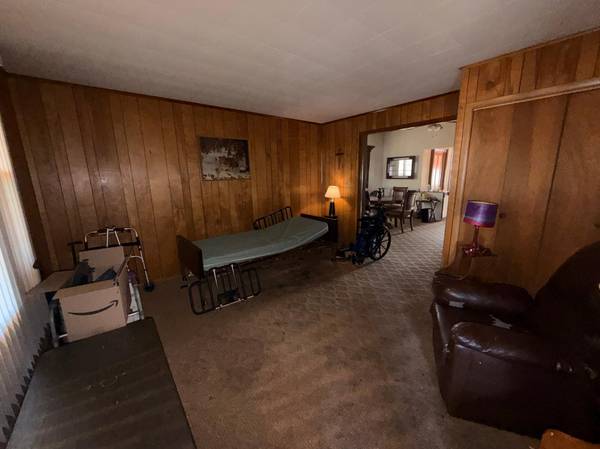 256 11th AVE S, South Saint Paul, MN 55075