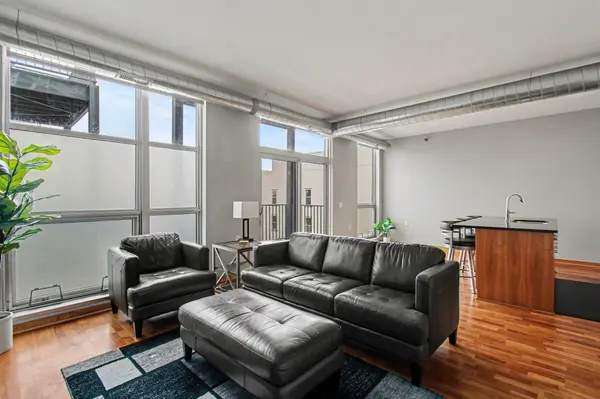 1211 Lagoon AVE #410, Minneapolis, MN 55408
